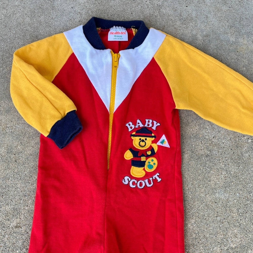 Vintage Health-Tex Baby Boy 18M Romper One Piece‎ Red Yellow Scout Bear